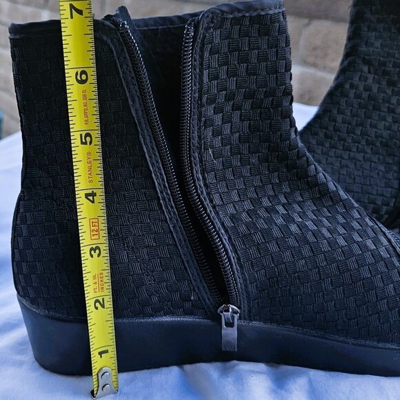NEW! Bernie Mev Black Amanda Bootie - 39 EU/8.5 US - Picture 7 of 7